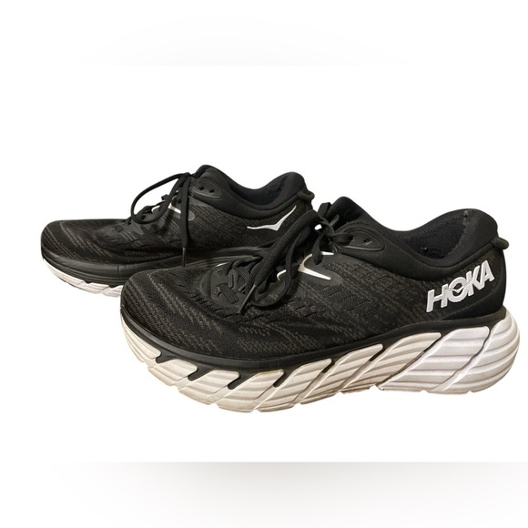 HOKA Gaviota 4 Running Shoe - Picture 2 of 7